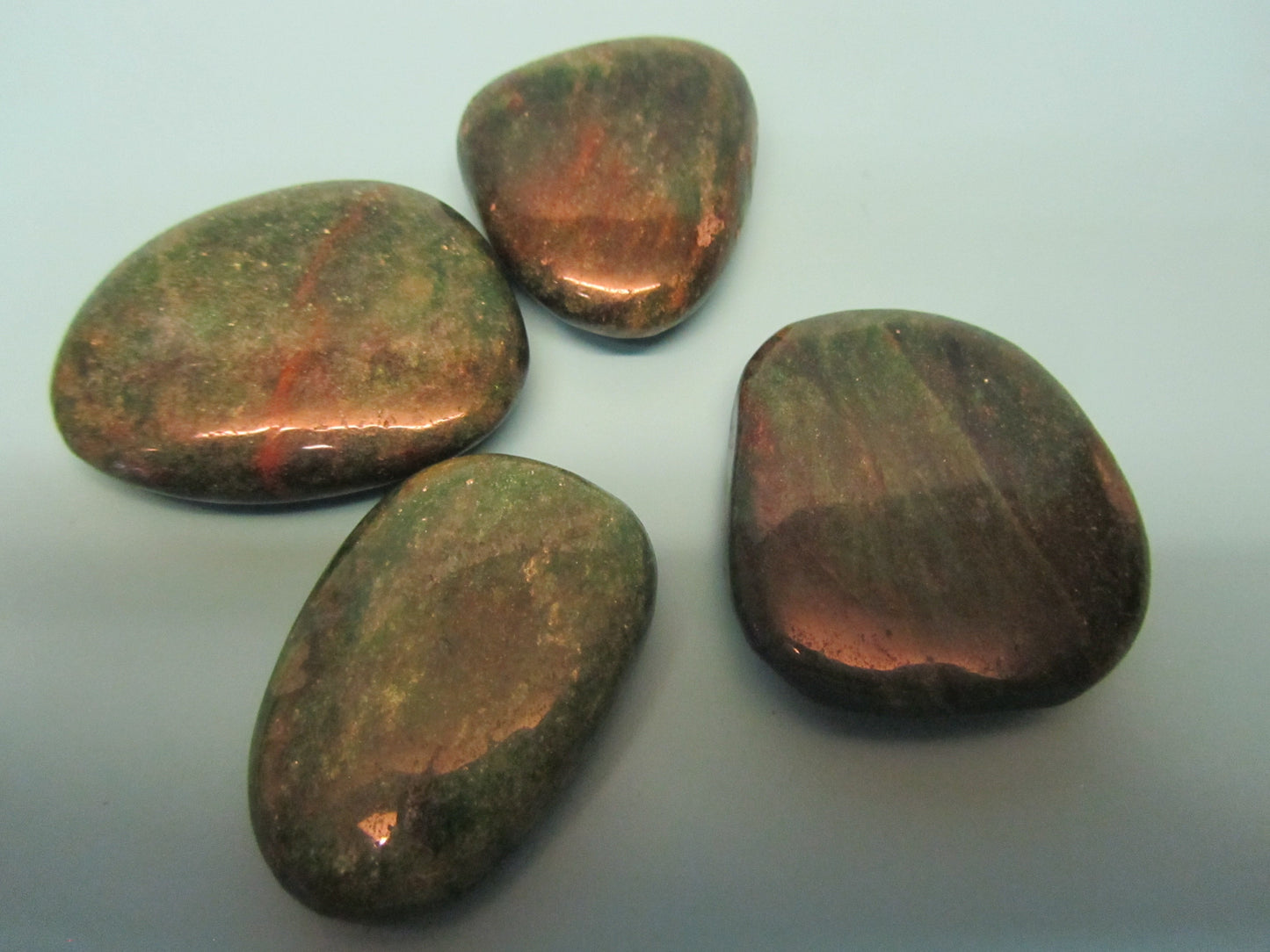 Handschmeichler Aventurin ( Stein für die Haut )