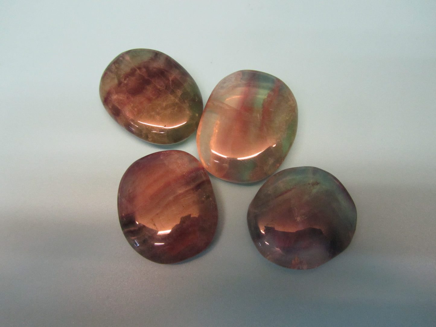 Handschmeichler Fluorit ( Lernstein )