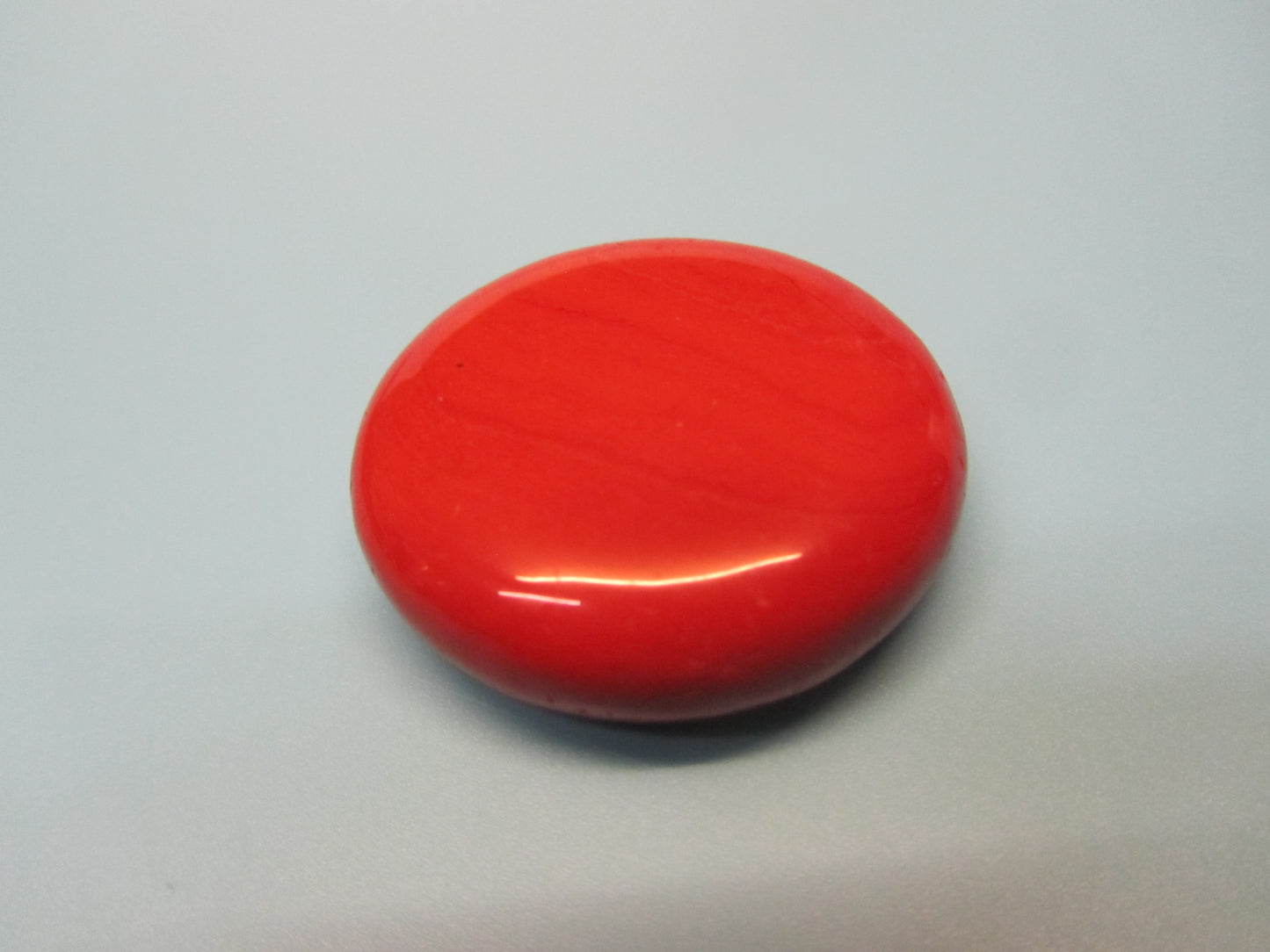 Handschmeichler roter Jaspis ( Der Stein für Magen und Darm )