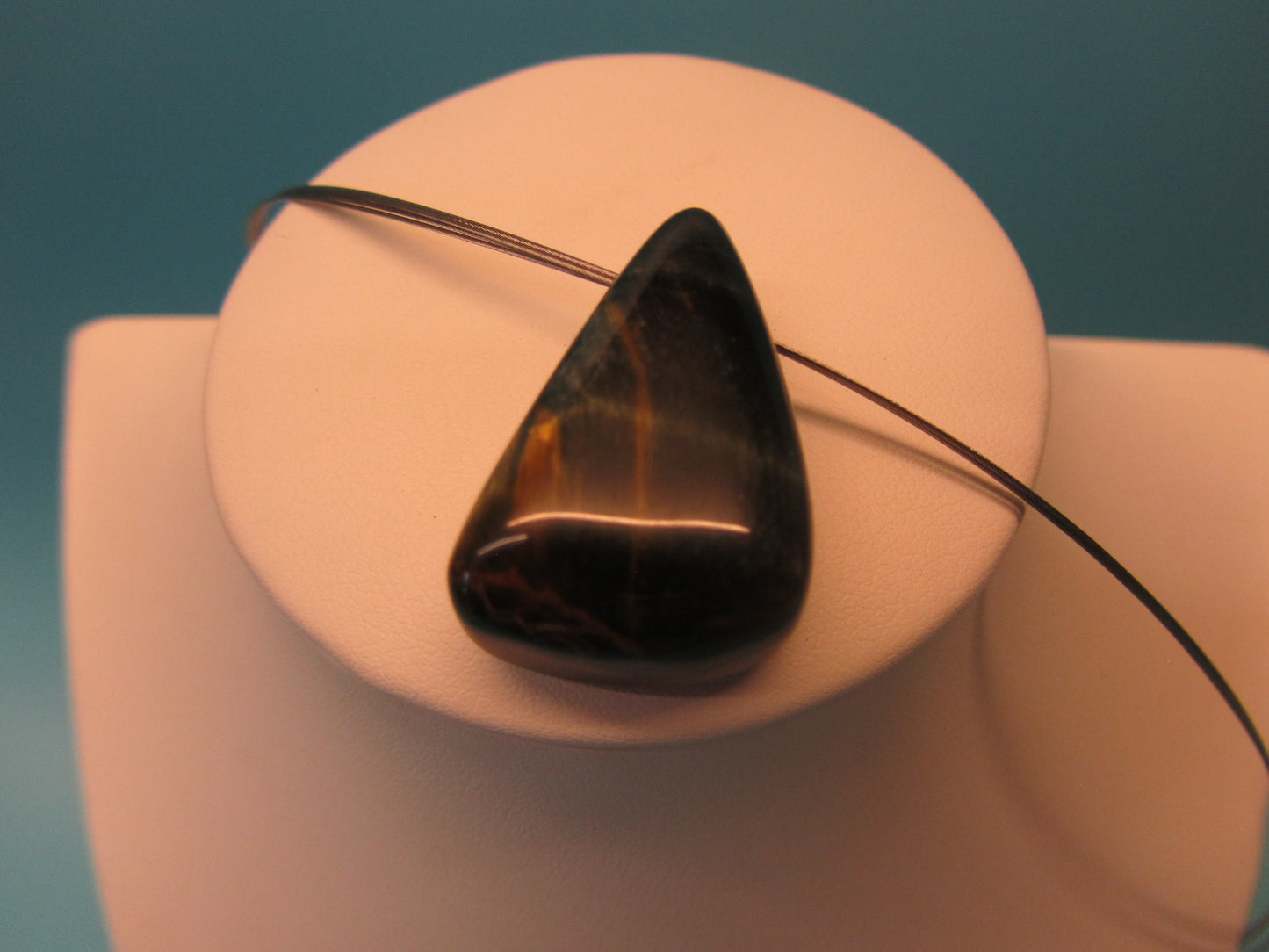 Anhänger Falkenauge gebohrt