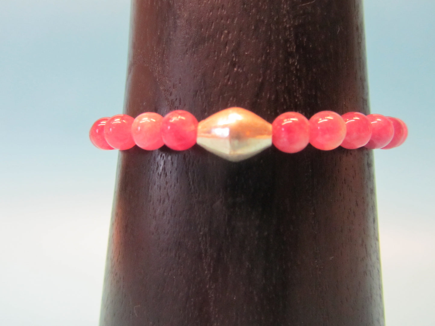 Armband Turmalin rot mit Silberteil( Der Stein bei Bluterkrankungen)