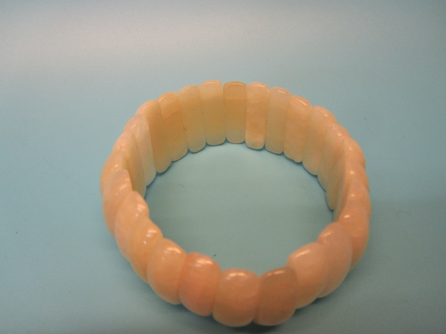 Armband Orangencalcit ( Der Stein für Knochen und Muskeln)