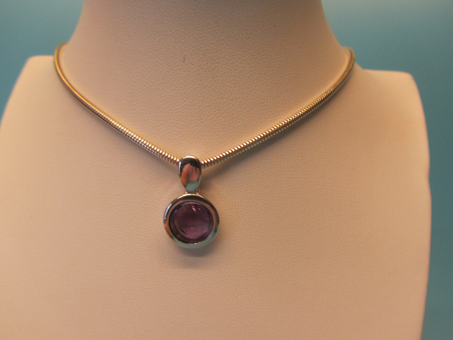 Anhänger Amethyst in Silber gefasst