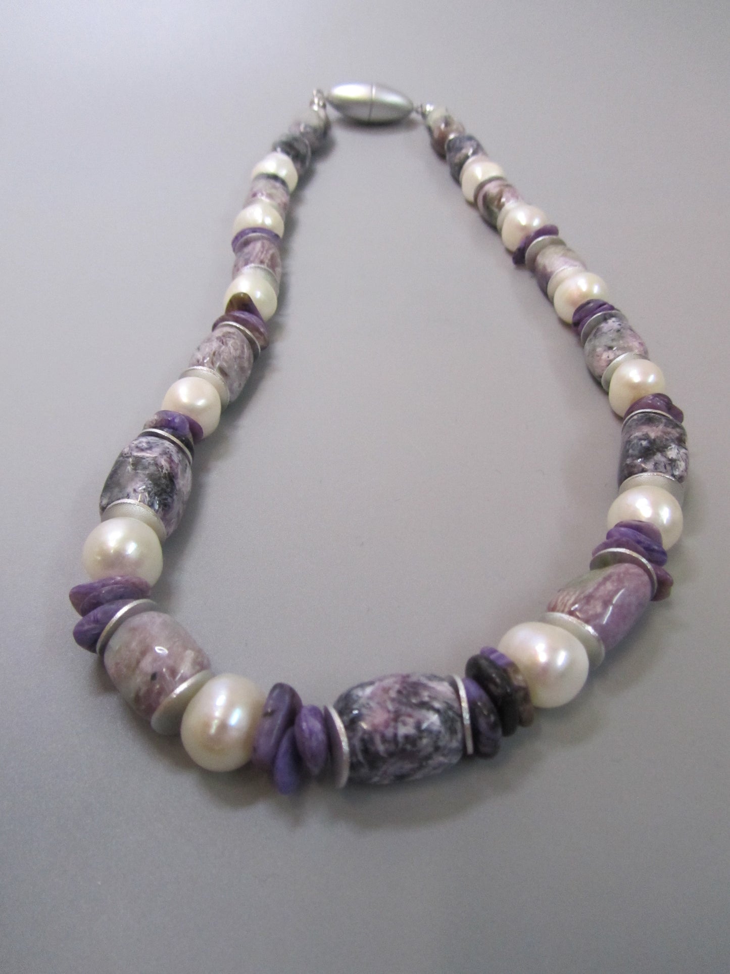 Kette Charoit / Perle